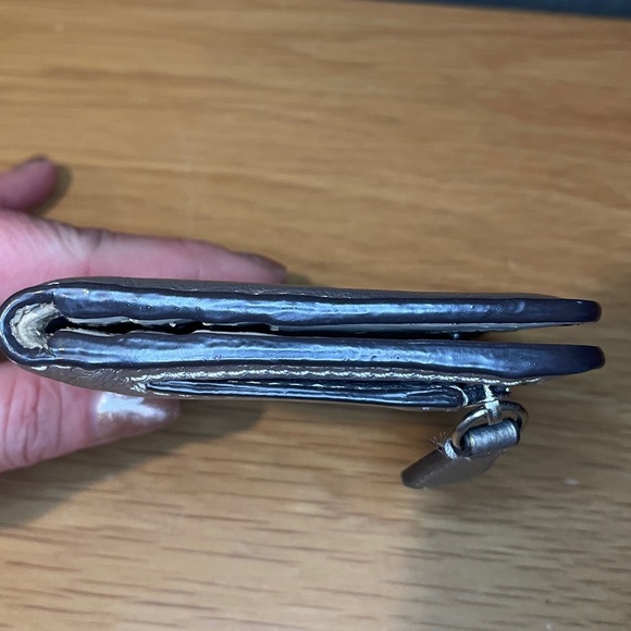 COACH Wallet - Picture 4 of 7